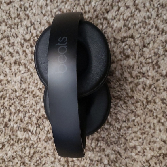 Beats headphones 🎧